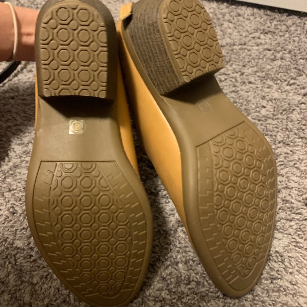 Light brown booties